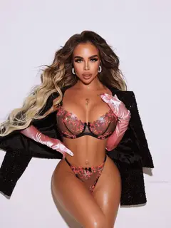 Арабелла эскорт в городе Питер