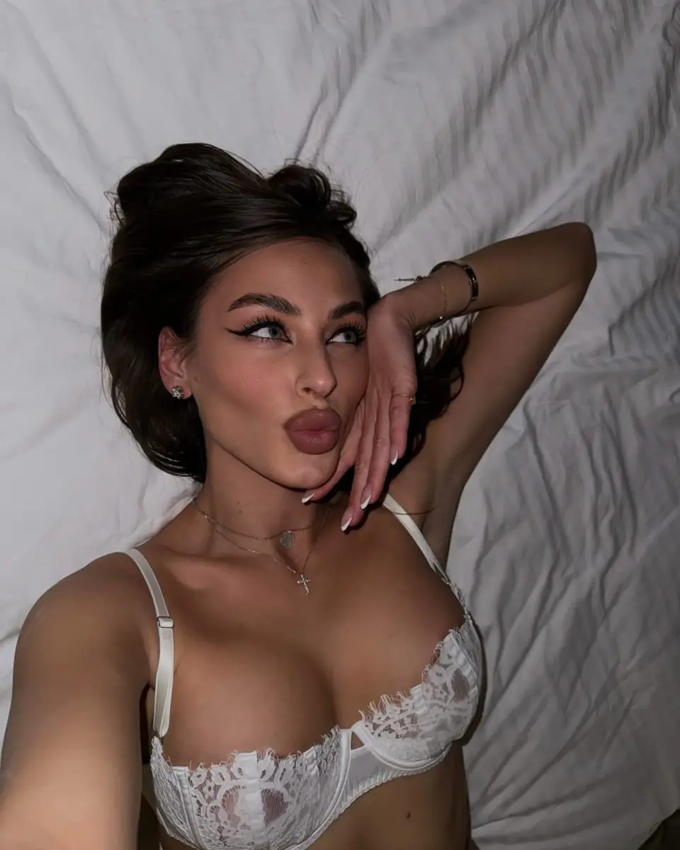 Даша эскорт в городе Питер