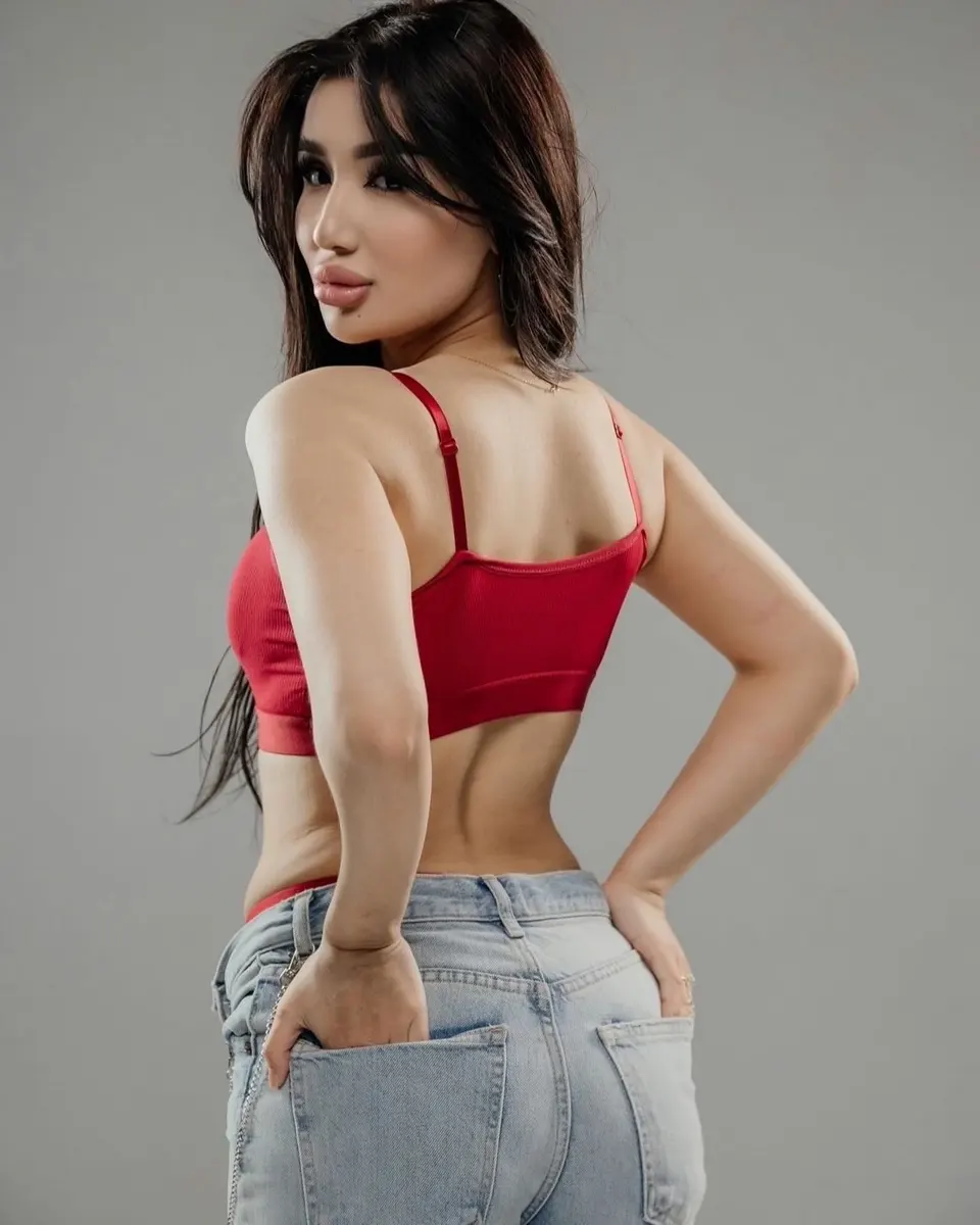 Элина эскорт в городе Питер