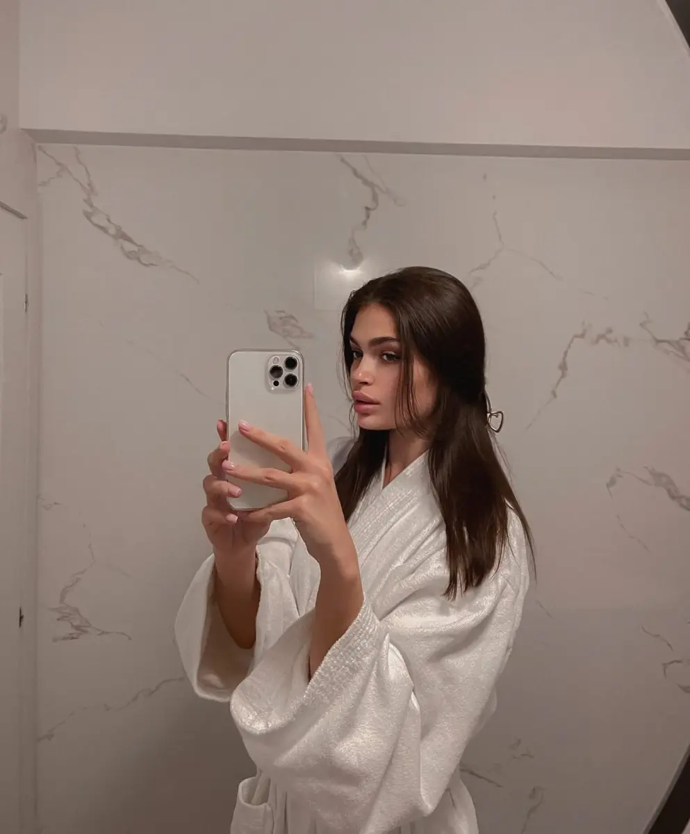 Лиза эскорт в городе Питер