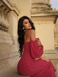 Лиззи эскорт в городе Питер