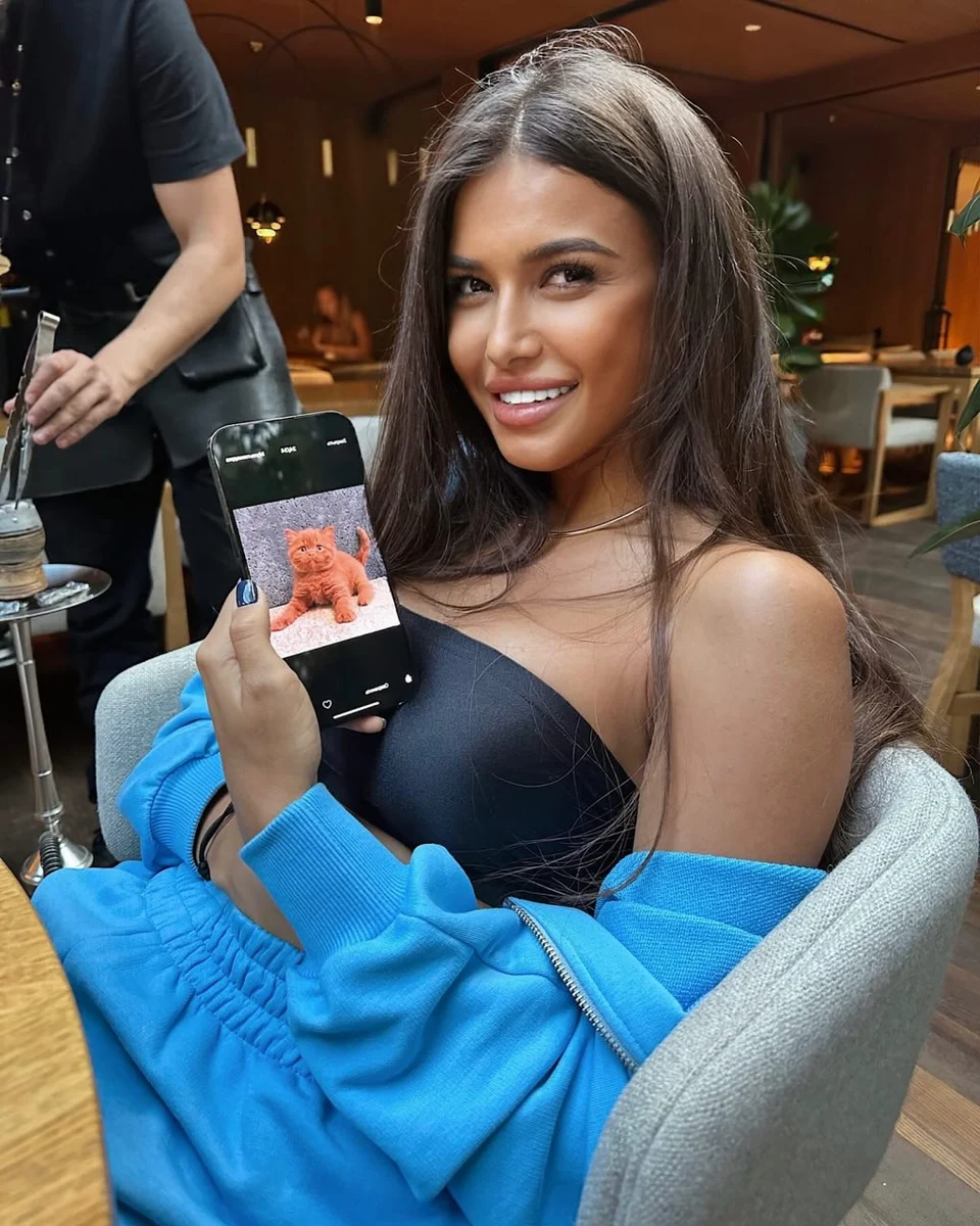 Моника эскорт в городе Питер