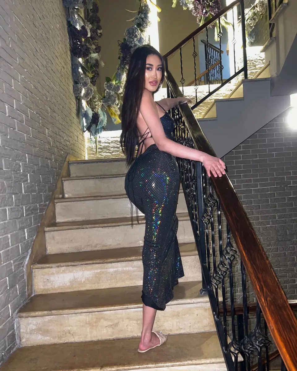 Несса эскорт в городе Питер