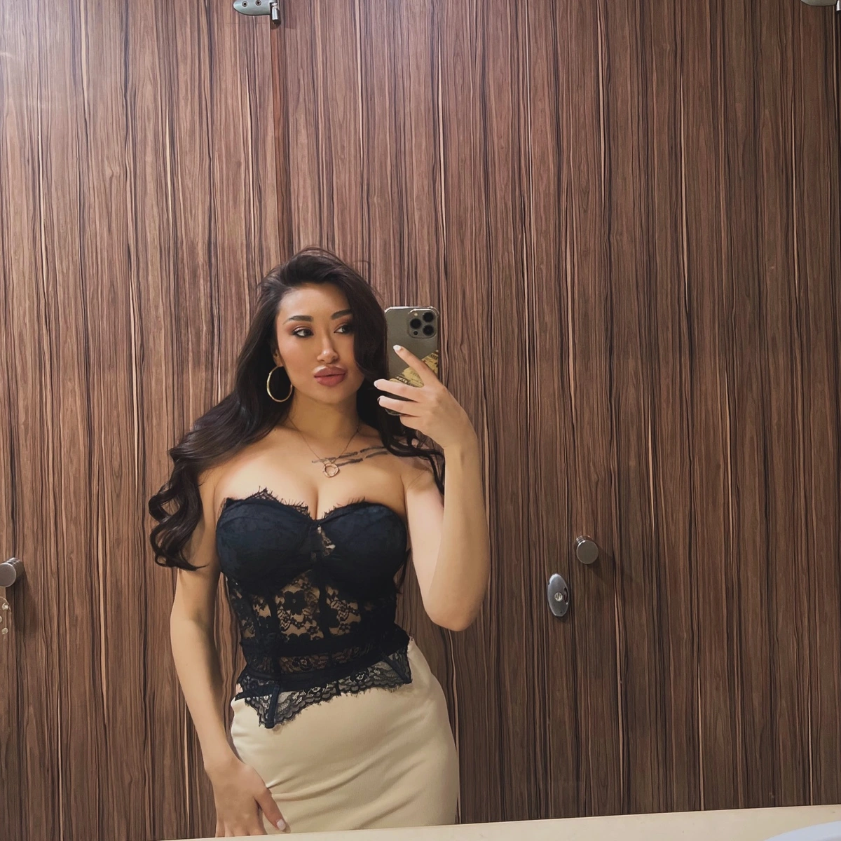 Несса эскорт в городе Питер