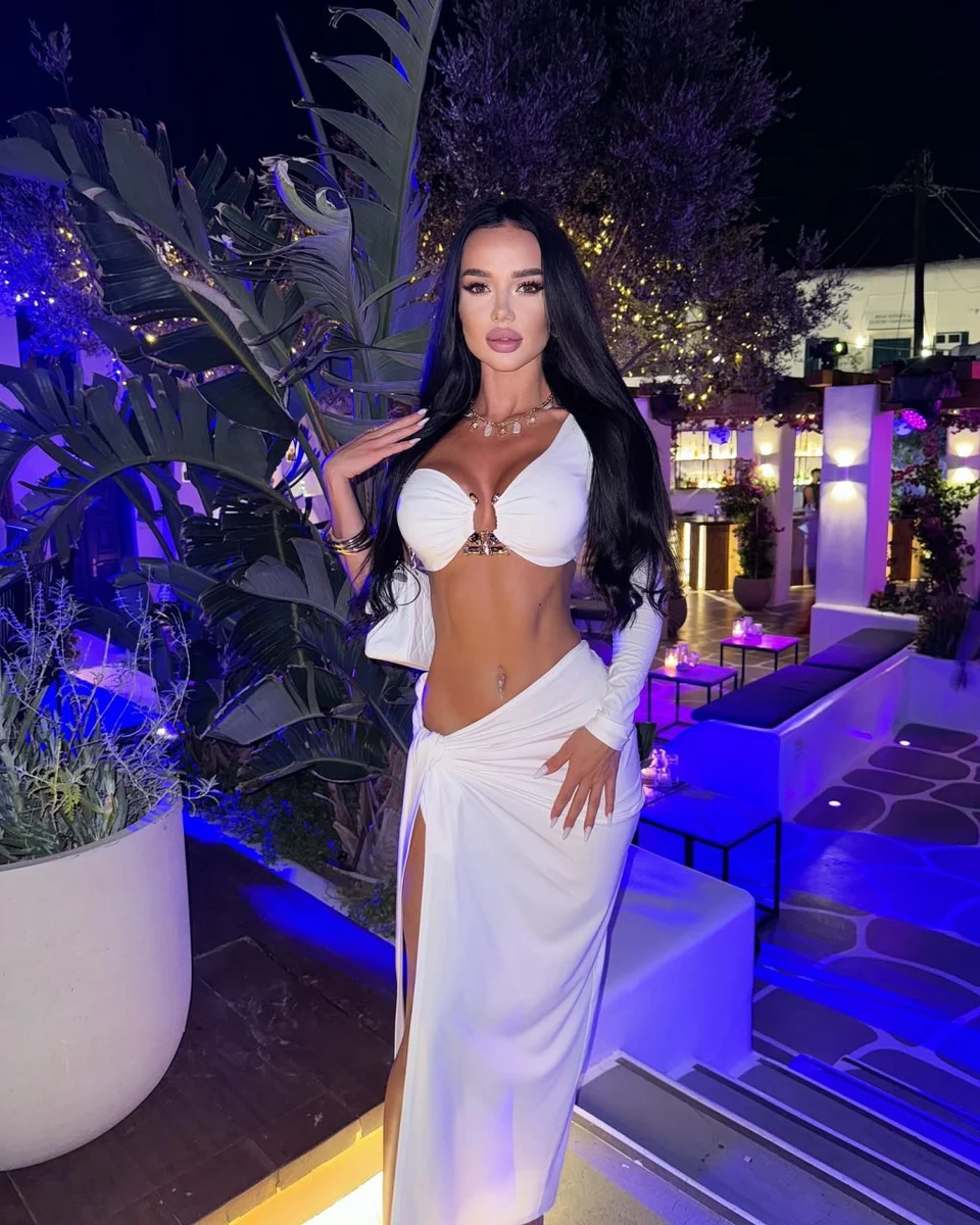 Тиша эскорт в городе Питер