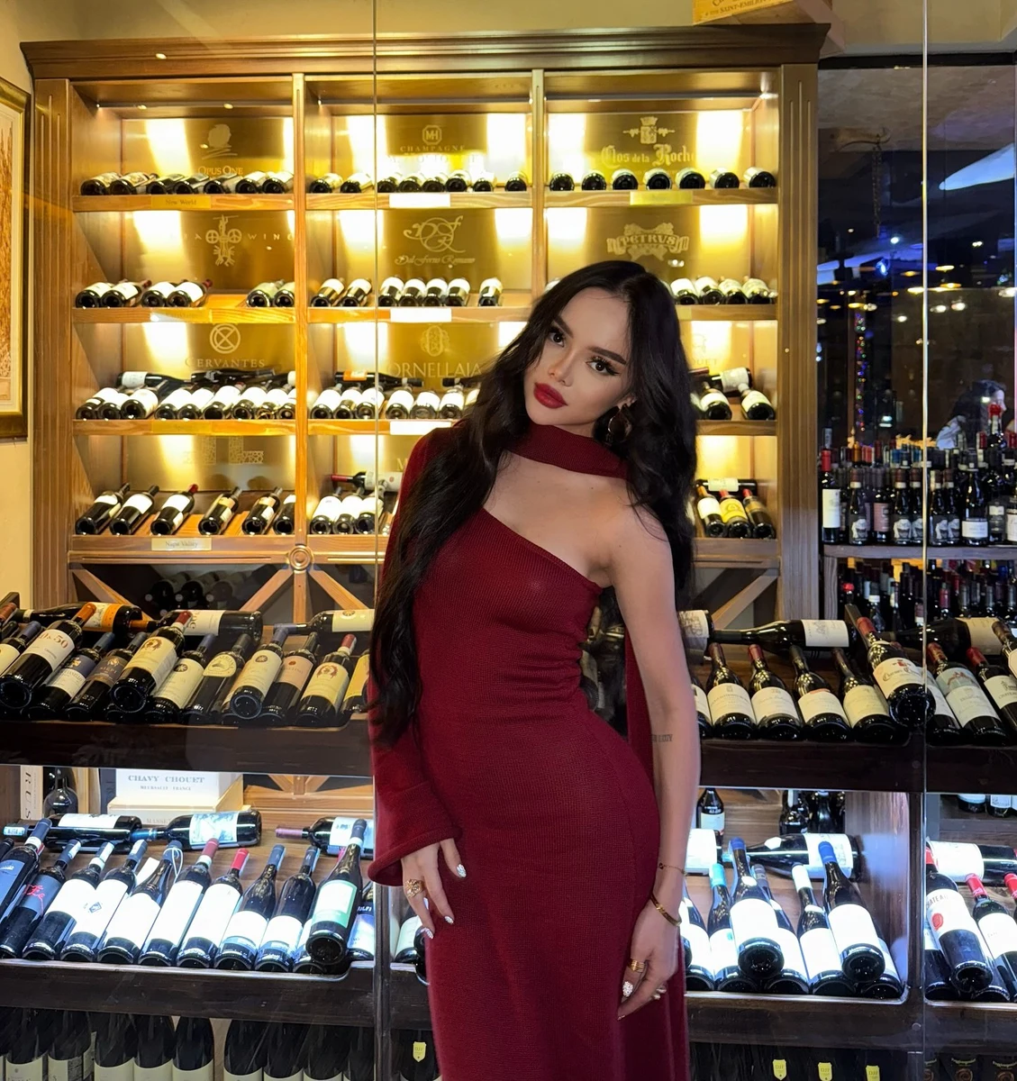 Злата эскорт в городе Питер